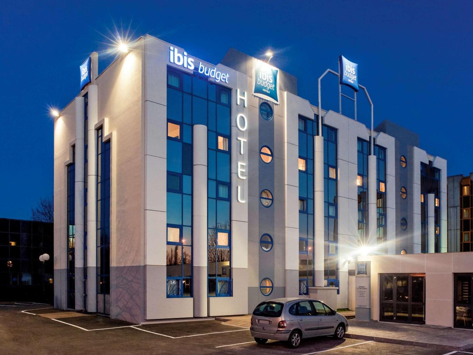 ibis budget Grigny Centre Buitenkant foto