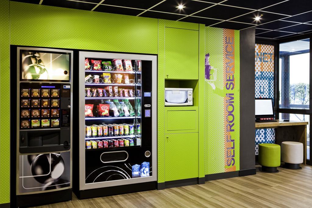 ibis budget Grigny Centre Buitenkant foto