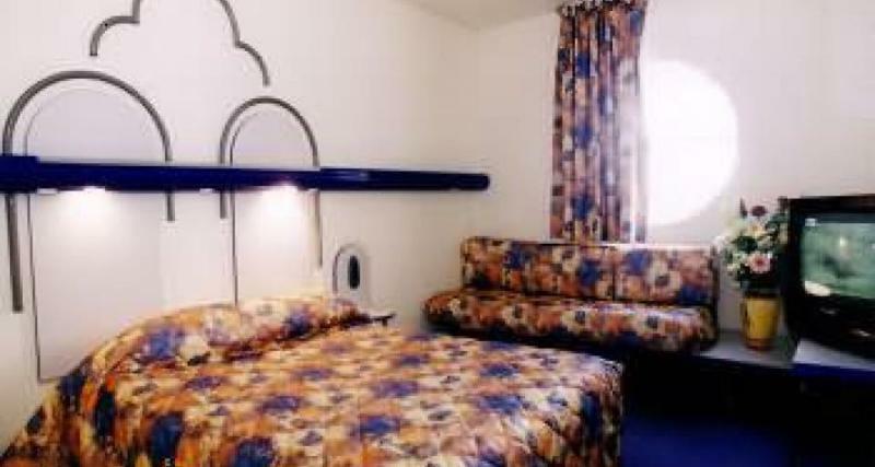 ibis budget Grigny Centre Buitenkant foto