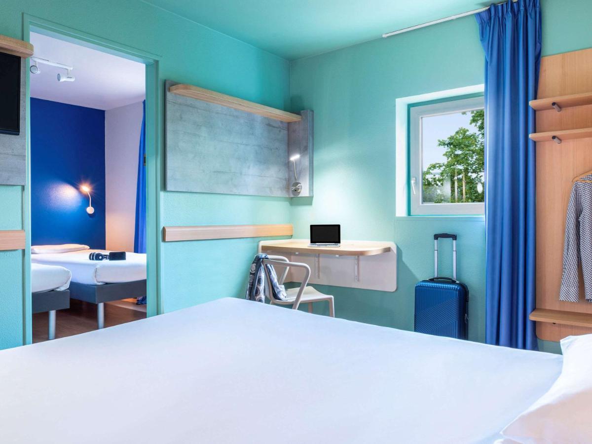 ibis budget Grigny Centre Buitenkant foto